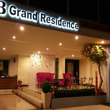 Bb Grand Residence Патая Екстериор снимка