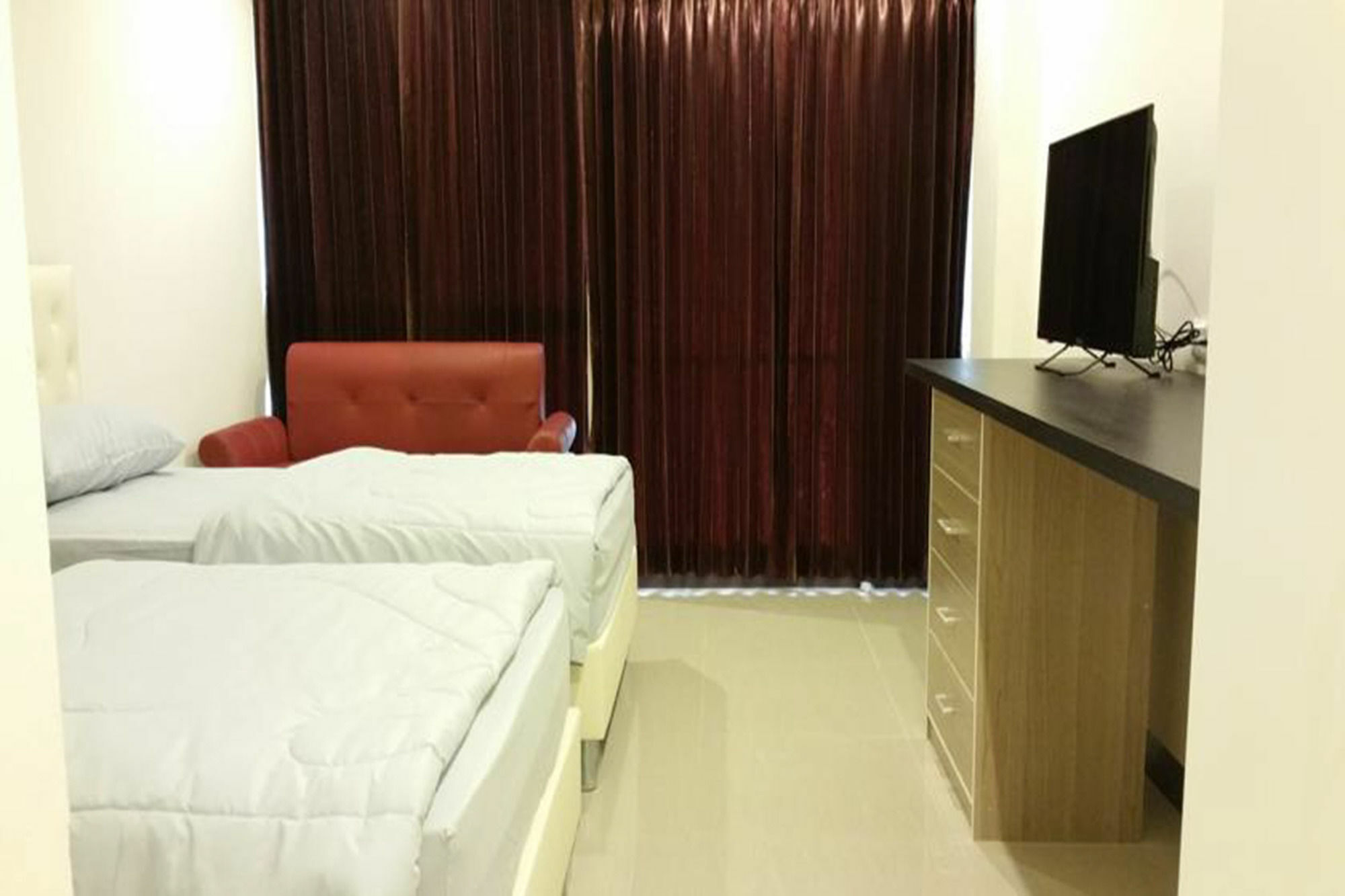 Bb Grand Residence Патая Екстериор снимка